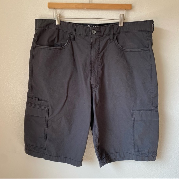 Levi Strauss and Co signature gray sz 40 cargo men’s utility  shorts - Picture 2 of 10